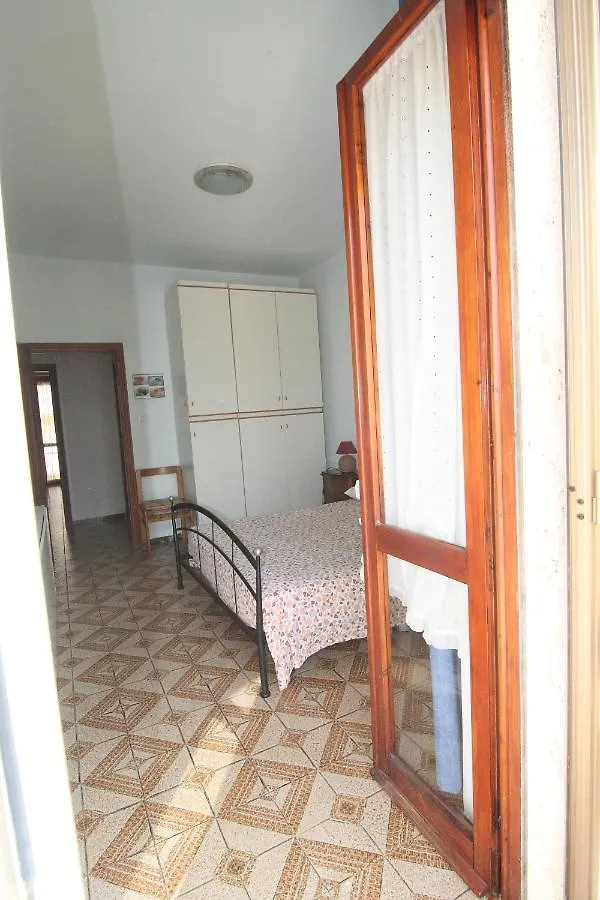 Alghero, Casa Di Roberto