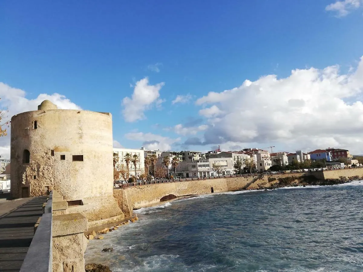 Alghero, Casa Di Roberto אלגהרו